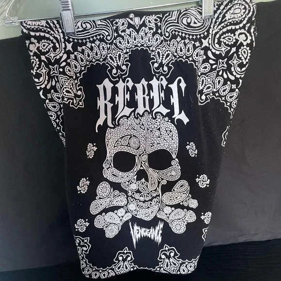 Rebels Black and White Skull Pattern Athletic Shorts - Picture 3 of 4